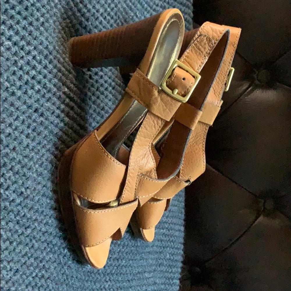 Coach tan sandals